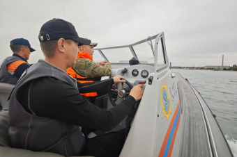 К каждому спасателя не приставишь