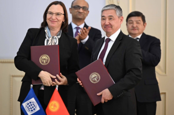 «Глубинное государство» навязывает образованию Кыргызстана свои стандарты