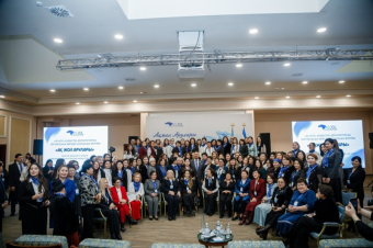 Партия Ак жол активировала женское крыло перед возможными выборами