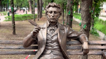 Spik.kz: Что стоит за спорами о памятниках и названиях улиц в Казахстане?